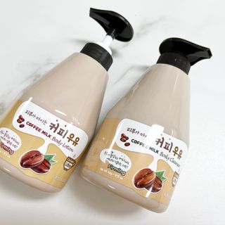 [과일나라] 피부가 마시는 커피우유 바디클렌저&바디로션 — 3.5점을 준 리뷰어가 2022년 3월 올린 사용 사진