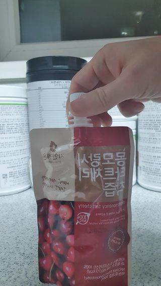 자연에온 몽모랑시 타트체리 착즙 100mL 10개입 2BOX — 5점을 준 리뷰어가 2021년 1월 올린 사용 사진