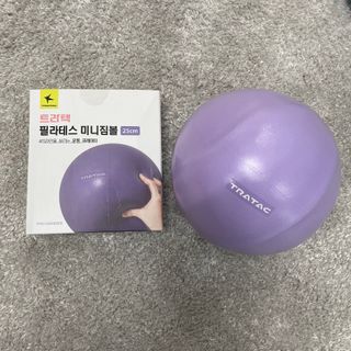 [트라택] 홈 필라테스 SET [미니짐볼+웨이트볼(0.5kg&1kg+요가블럭] — 5점을 준 리뷰어가 2022년 7월 올린 사용 사진