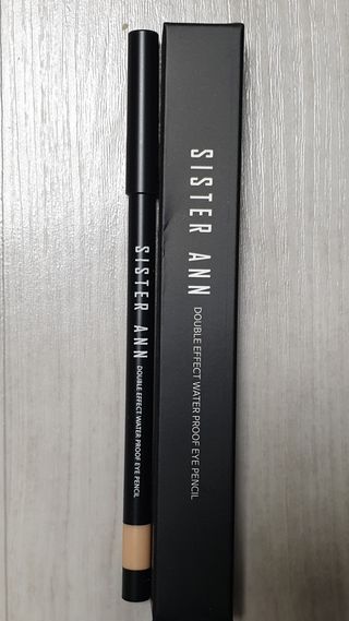 씨스터앤 더블이펙트 워터프루프 아이펜슬 11종 택 1 — 5점을 준 리뷰어가 2022년 1월 올린 사용 사진