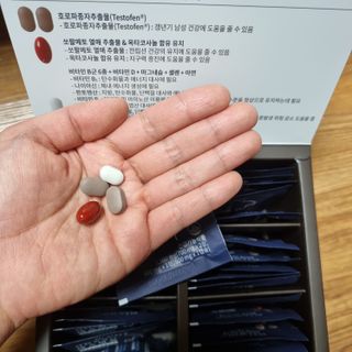 닥터피엔티 [Dr.PNT] 남성 건강 올인원! 테스마젠 — 5점을 준 리뷰어가 2023년 1월 올린 사용 사진