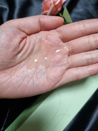 스킨큐어 산다화 순한 클렌징 동백 오일 200ml — 5점을 준 리뷰어가 2023년 4월 올린 사용 사진