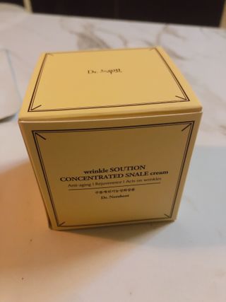 Dr.느루벗 느루벗 링클 솔루션 콘센트레이트 스네일 탄력 달팽이 크림 80g — 5점을 준 리뷰어가 2021년 3월 올린 사용 사진