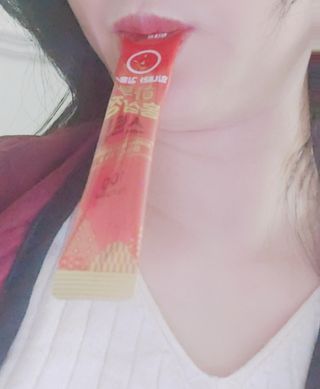 힘내라김홍삼 하루홍삼정스틱 10g x 10포 — 4점을 준 리뷰어가 2021년 3월 올린 사용 사진