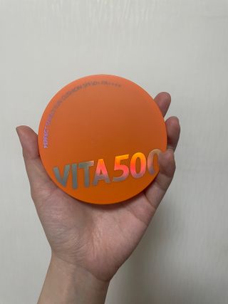 광동생활건강 MF[광동] 비타500✨주름개선·미백·SPF50+🌞퍼펙트쉴드 빅 선쿠션 본품 — 5점을 준 리뷰어가 2024년 5월 올린 사용 사진