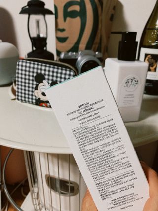줄라이 모닝 _ JULY MORNING 줄라이모닝 하이드레이팅 퍼퓸드 바디앤핸드 에멀젼 — 5점을 준 리뷰어가 2021년 10월 올린 사용 사진