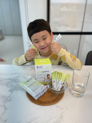 연세생활건강 키즈텐 멀티비타민 1BOX (30포) — 4.5점을 준 리뷰어가 2022년 5월 올린 사용 사진