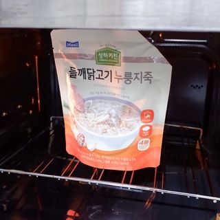 상하키친 소고기버섯 누룽지죽 / 들깨닭고기 누룽지죽 — 5점을 준 리뷰어가 2021년 10월 올린 사용 사진
