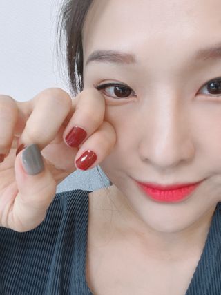 데싱디바 글레이즈 젤네일 크레이지 레드 가을 컬렉션_4종 중 택 1 — 5점을 준 리뷰어가 2021년 9월 올린 사용 사진