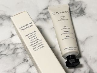 러브모아 향수 고체향수 승무원 고체향수 바르는 향수 니치향수 도손 우드세이지 앤 씨솔트 — 5점을 준 리뷰어가 2022년 12월 올린 사용 사진