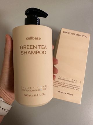 프리마인 더이상 뻣뻣하고 효과없는 탈모샴푸는 NO. 근본부터 케어하는 셀베이스 그린티샴푸(500ml) — 4점을 준 리뷰어가 2023년 2월 올린 사용 사진