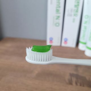 프리마인 유해균 뿐만 아니라 유익균까지 씻어내는 치약은 그만, 건강한 구강환경을 만드는 덴탈엔오 — 5점을 준 리뷰어가 2023년 3월 올린 사용 사진