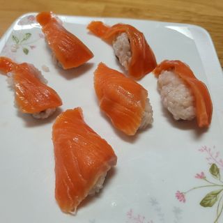 밸런스 다이어트랩 밸다랩 프리미엄 훈제연어 슬라이스 120g — 5점을 준 리뷰어가 2023년 5월 올린 사용 사진