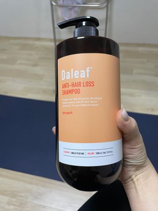 달리프 진저 베러 퍼퓸 탈모 완화 샴푸 1000ml 향 3종 — 4점을 준 리뷰어가 2021년 2월 올린 사용 사진