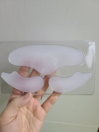 아이디플라코스메틱 아이디 페이스핏 플러스 패치 v2 — 5점을 준 리뷰어가 2020년 12월 올린 사용 사진