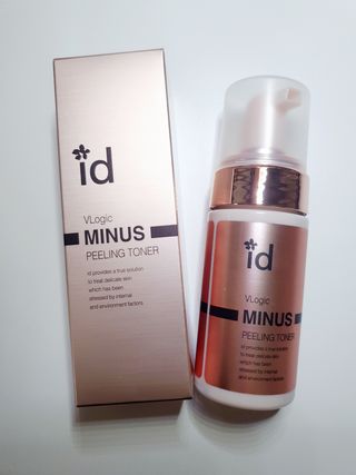 아이디플라코스메틱 아이디 브이로직 마이너스 필링 토너 110ml — 5점을 준 리뷰어가 2022년 1월 올린 사용 사진