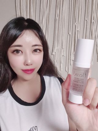 플레라디 에델바이스 워터풀 젤리 세럼 — 5점을 준 리뷰어가 2021년 5월 올린 사용 사진