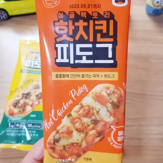 [푸딩팩토리] 싱글팩토리 피도그 100g x 3ea (불고기/콤비네이션/핫치킨) — 5점을 준 리뷰어가 2022년 9월 올린 사용 사진