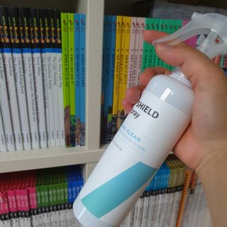 브이쉴드 살균 스프레이 300ml — 5점을 준 리뷰어가 2021년 7월 올린 사용 사진