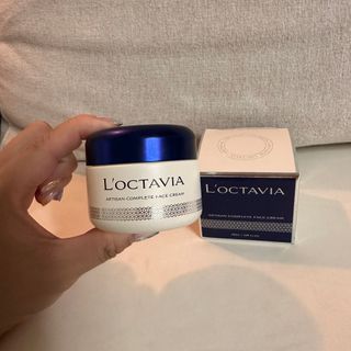 록타비아 Artisan Complete Face Cream — 5점을 준 리뷰어가 2023년 11월 올린 사용 사진