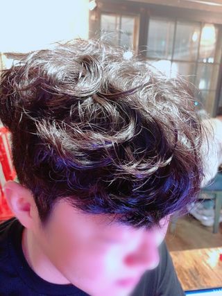 [갸스비] 곱슬 머리부터 파마까지 남자의 컬을 위한 갸스비 컬크림 — 5점을 준 리뷰어가 2021년 10월 올린 사용 사진