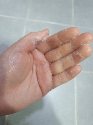 아이토리 시카 앰플 더블 클렌저 — 3.5점을 준 리뷰어가 2022년 12월 올린 사용 사진