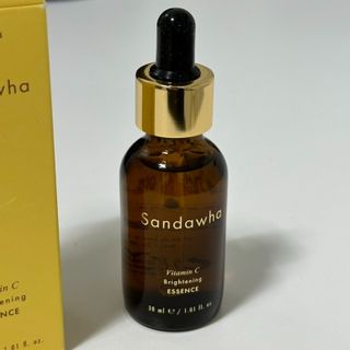 스킨큐어 산다화 비타민c 화이트닝 에센스 30ml — 5점을 준 리뷰어가 2024년 1월 올린 사용 사진