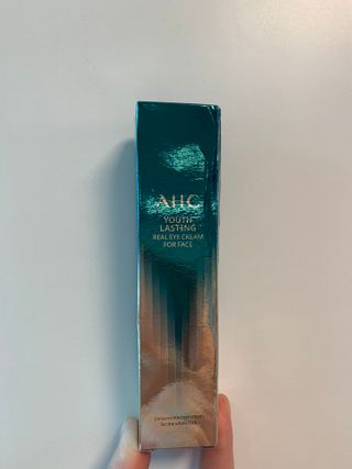 [NEW 탄력유턴 아이크림] AHC 유스 래스팅 리얼 아이크림 포 페이스 — 5점을 준 리뷰어가 2021년 3월 올린 사용 사진