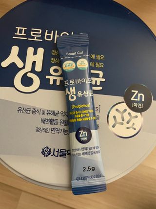 서울약사신협_프로바이오생유산균_2.5G x 100포 — 4.5점을 준 리뷰어가 2021년 3월 올린 사용 사진