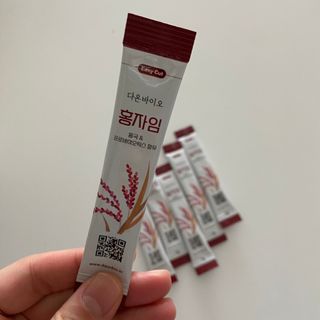 하루 1포로 콜레스테롤, 유산균, 고역가 소화효소까지 한번에 섭취! 다온바이오 홍자임 1개월분(30포) — 5점을 준 리뷰어가 2022년 12월 올린 사용 사진