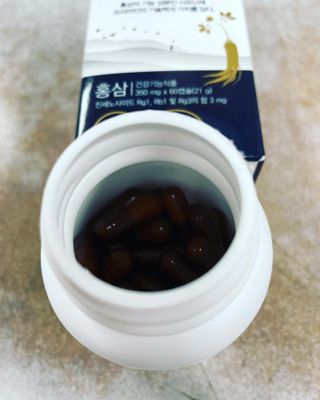 프리마인 홍삼의 강력한 에너지, 이제는 흡수율을 높인 최첨단 캡슐로 간편하게 초고속 충전하세요. — 4.5점을 준 리뷰어가 2022년 6월 올린 사용 사진