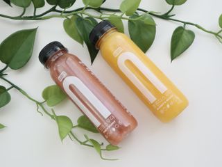 BLENDY'S 핑크 스무디+블론디 스무디 — 4점을 준 리뷰어가 2021년 12월 올린 사용 사진