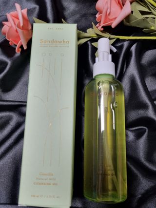 스킨큐어 산다화 순한 클렌징 동백 오일 200ml — 5점을 준 리뷰어가 2023년 4월 올린 사용 사진