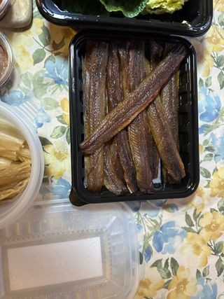 마라도푸드 포항 구룡포 햇 과메기 야채세트 마라도회식당 꽁치 — 5점을 준 리뷰어가 2023년 10월 올린 사용 사진