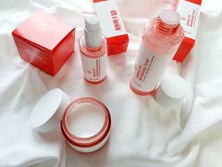 아이앤립 / EYENLIP 아이앤립 연어오일 리바이탈라이징 토너+앰플+크림 3종 세트 — 5점을 준 리뷰어가 2021년 7월 올린 사용 사진