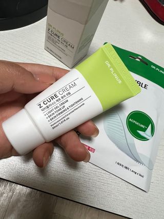 닥터플리너스 제트 큐어 크림 30ml + 제로 트러블 패치 9EA — 5점을 준 리뷰어가 2022년 5월 올린 사용 사진
