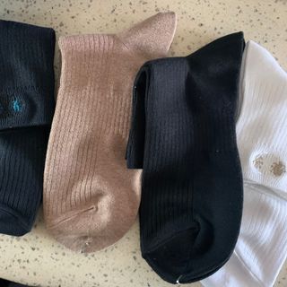 [사이즈가 있는 양말 필로이] 남/여 골지 발목 양말 4족 세트 남【S, M, L, XL】여【S, M, L】_컬러 랜덤 — 5점을 준 리뷰어가 2022년 6월 올린 사용 사진