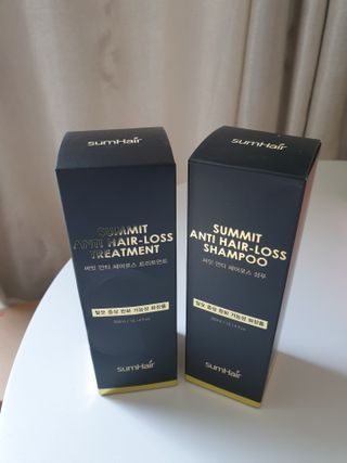 썸헤어 / SUMHAIR 썸헤어  써밋 안티 헤어로스 샴푸+트리트먼트 — 5점을 준 리뷰어가 2021년 5월 올린 사용 사진