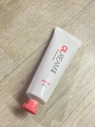클림 9월 28일, 출시 손 세정의 번거로움을 없앤 핸드크림 — 4점을 준 리뷰어가 2020년 12월 올린 사용 사진