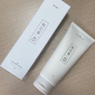 [베러오리진] 무화과 크리미 딥 폼 클렌저/피부 노폐물 & 미세먼지 99 세정 인증 민감성 피부 무자극 인증 — 리뷰어가 2021년 11월 올린 사용 사진