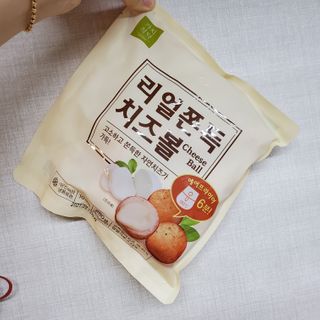 가치식탁 리얼쫀득치즈볼 — 3점을 준 리뷰어가 2021년 2월 올린 사용 사진