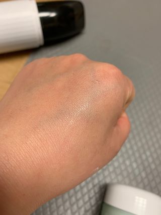 김정문알로에 큐어 큐어 알로에 리프레쉬 젤리 세럼, 큐어 알로에 하이드로 젤리 크림 — 5점을 준 리뷰어가 2021년 2월 올린 사용 사진