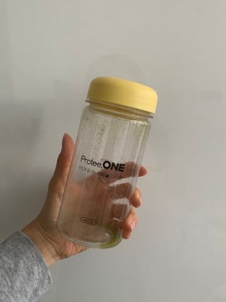 프로티원 단백질쉐이크 녹차맛 2주분 1통+보틀 — 4점을 준 리뷰어가 2021년 5월 올린 사용 사진