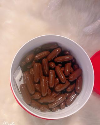 Swisse 스위스 고함량 프로폴리스 2,000mg 210정 — 5점을 준 리뷰어가 2021년 12월 올린 사용 사진