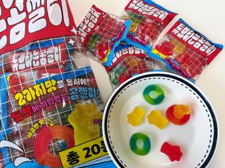 스낵스 튜브타는 곰 젤리 600g (20봉) — 5점을 준 리뷰어가 2024년 8월 올린 사용 사진