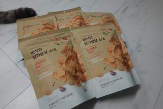 모던하우스 오픈에 구워 바삭한 국내산 닭가슴살 스낵 — 5점을 준 리뷰어가 2022년 10월 올린 사용 사진