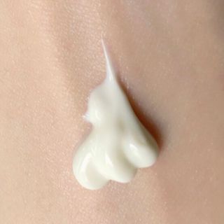 메타포레 12PM  카밍 선스크린 — 5점을 준 리뷰어가 2021년 8월 올린 사용 사진