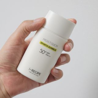 아이레시피 모이스트터치 스포츠 선밀크 50ml (SPF50+ PA+++) — 5점을 준 리뷰어가 2023년 2월 올린 사용 사진