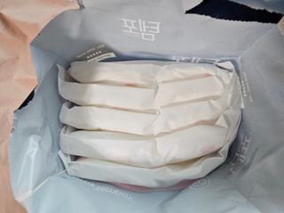 N[템포 ] 패드 내추럴 순면 입는 오버나이트 5P * 2개 — 5점을 준 리뷰어가 2024년 2월 올린 사용 사진