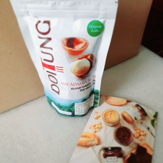 도이퉁 마카다미아 넛 90g  로얄 마카넛 오리지널 쏠트 허니 — 5점을 준 리뷰어가 2021년 3월 올린 사용 사진